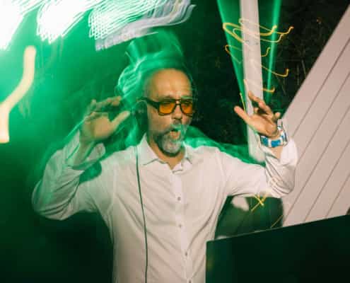 Οργάνωση γαμήλιων δεξιώσεων DJ για γάμους Γαμήλια δεξίωση Σχεδιασμός γάμου Υπηρεσίες γάμου Γαμήλια πάρτι Μουσική για γάμο Επαγγελματικός DJ γάμου Ενοικίαση εξοπλισμού για γάμο Γαμήλια ψυχαγωγία Καλύτερος DJ για γάμο Οργάνωση γαμήλιων δεξιώσεων στην [πόλη σας] Προσιτές υπηρεσίες γάμου Επαγγελματική μουσική για γάμους Πλήρης πακέτο οργάνωσης γάμου Δημιουργία αξέχαστης γαμήλιας εμπειρίας Μουσική και φωτισμός για γάμο Οργάνωση γαμήλιου πάρτι Σχεδιασμός και οργάνωση γάμου DJ με εμπειρία σε γάμους