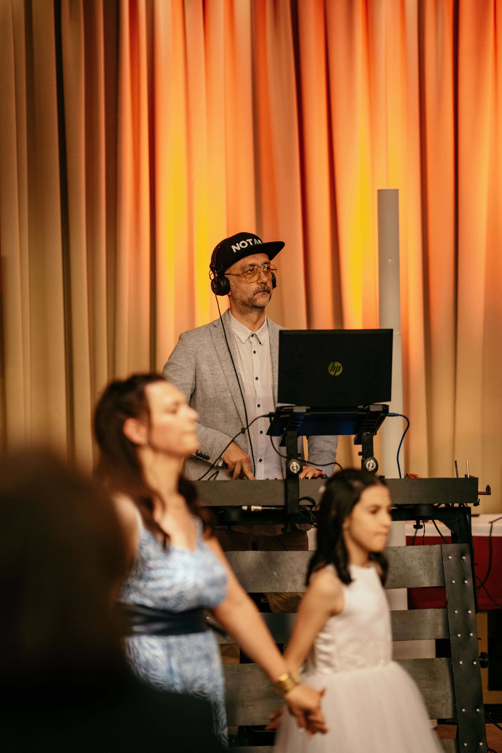 Wedding DJ Greece – premium entertainment